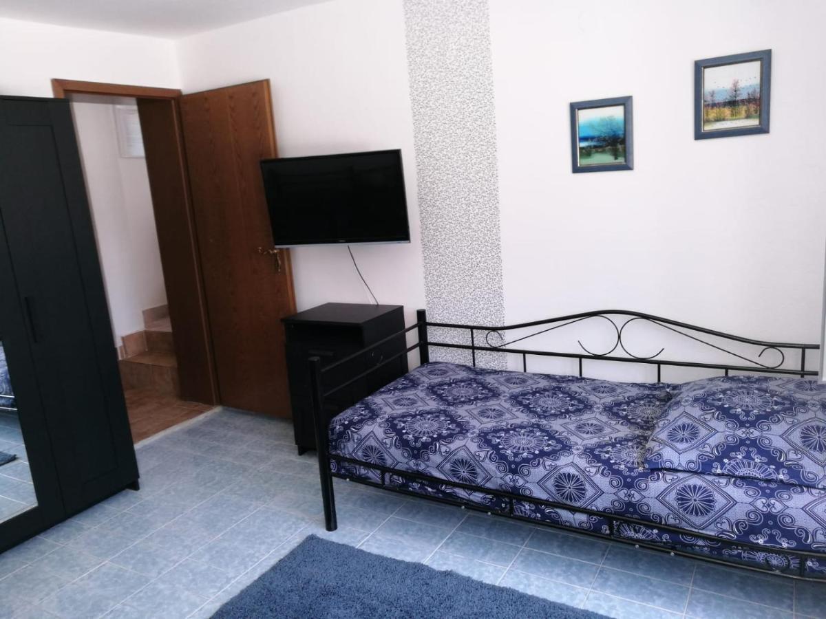 ורסאר Ferienhaus Bozena Appartment 2 מראה חיצוני תמונה