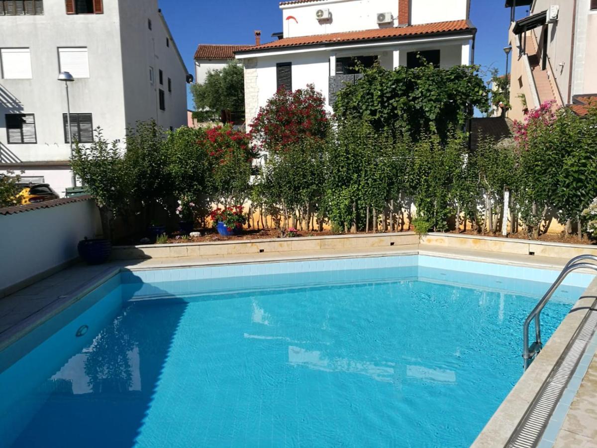 ורסאר Ferienhaus Bozena Appartment 2 מראה חיצוני תמונה